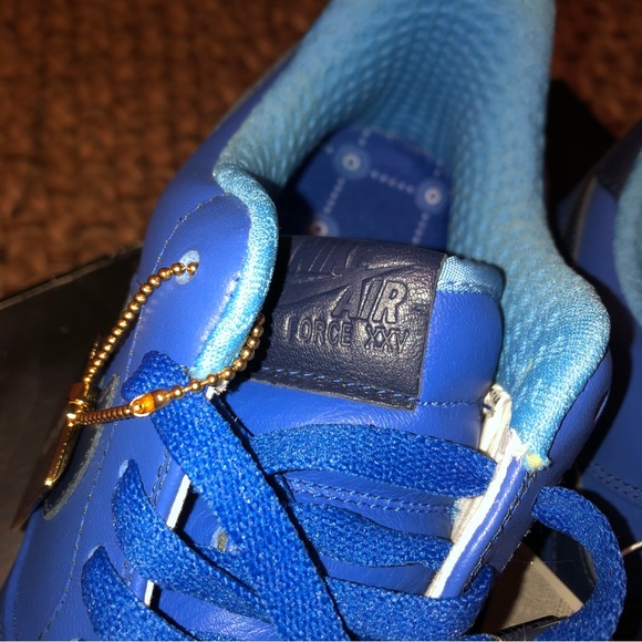 100% AUTHENTIC 2007 NIKE AIR FORCE
1 SMURF PREMIUM ID OW VLONE
SCOTT KOBE RARE - Picture 5 of 14